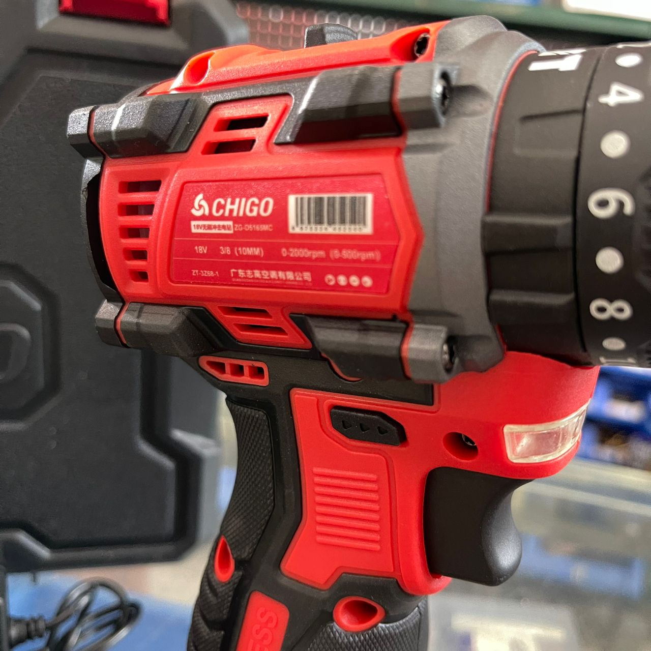 CHIGO 18V Cordless Brushless Electric Drill – 3/8" Chuck, High-Power Screwdriver - Image 3